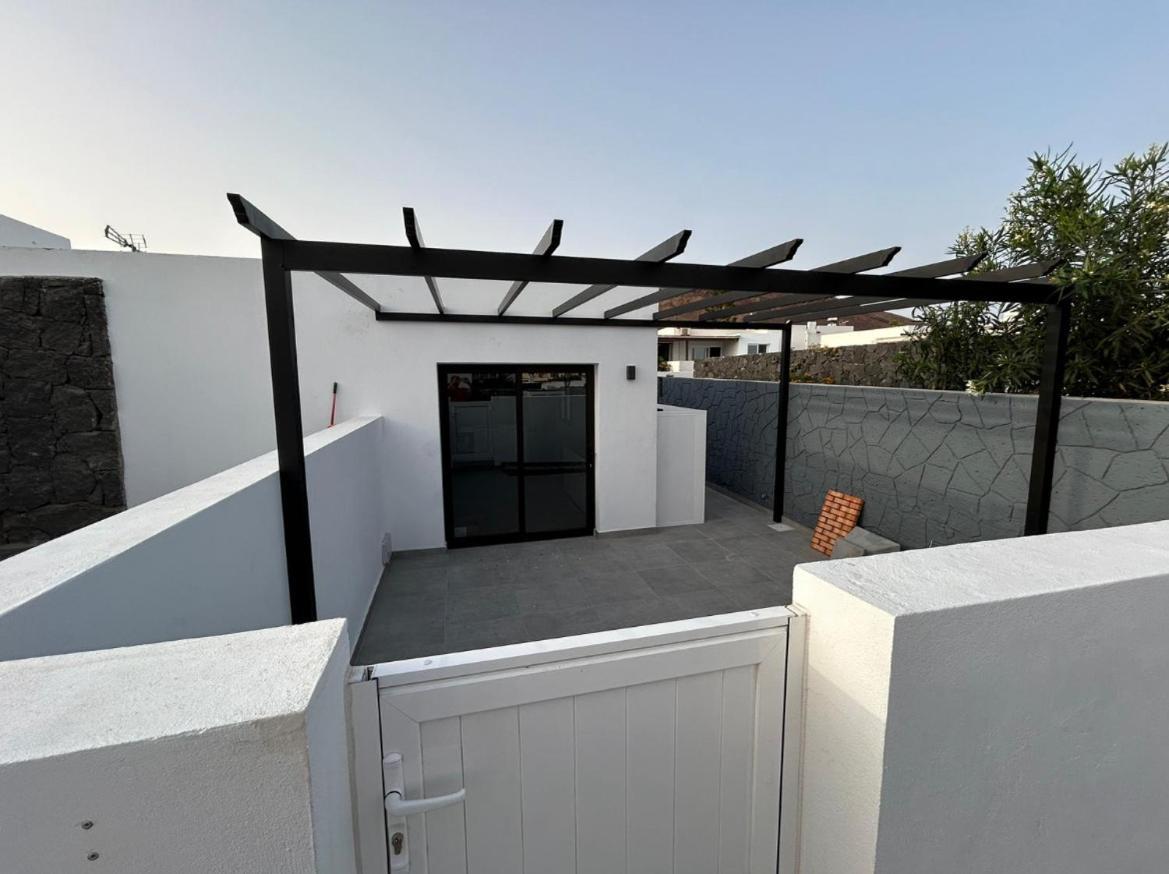 Casa Atilana Apartamento A 150 Metros De La Playa Playa Blanca  Exterior foto